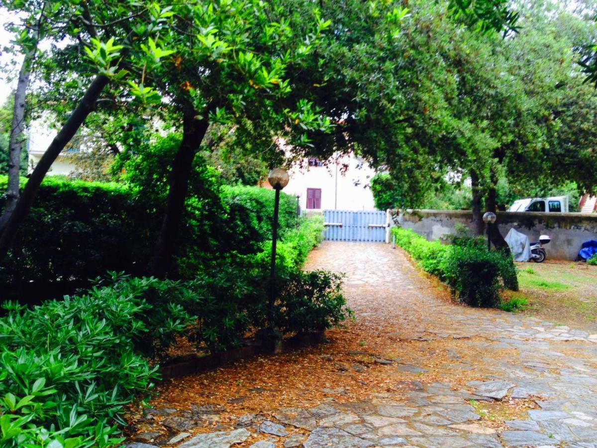 Villa Querci Castiglioncello Exterior foto